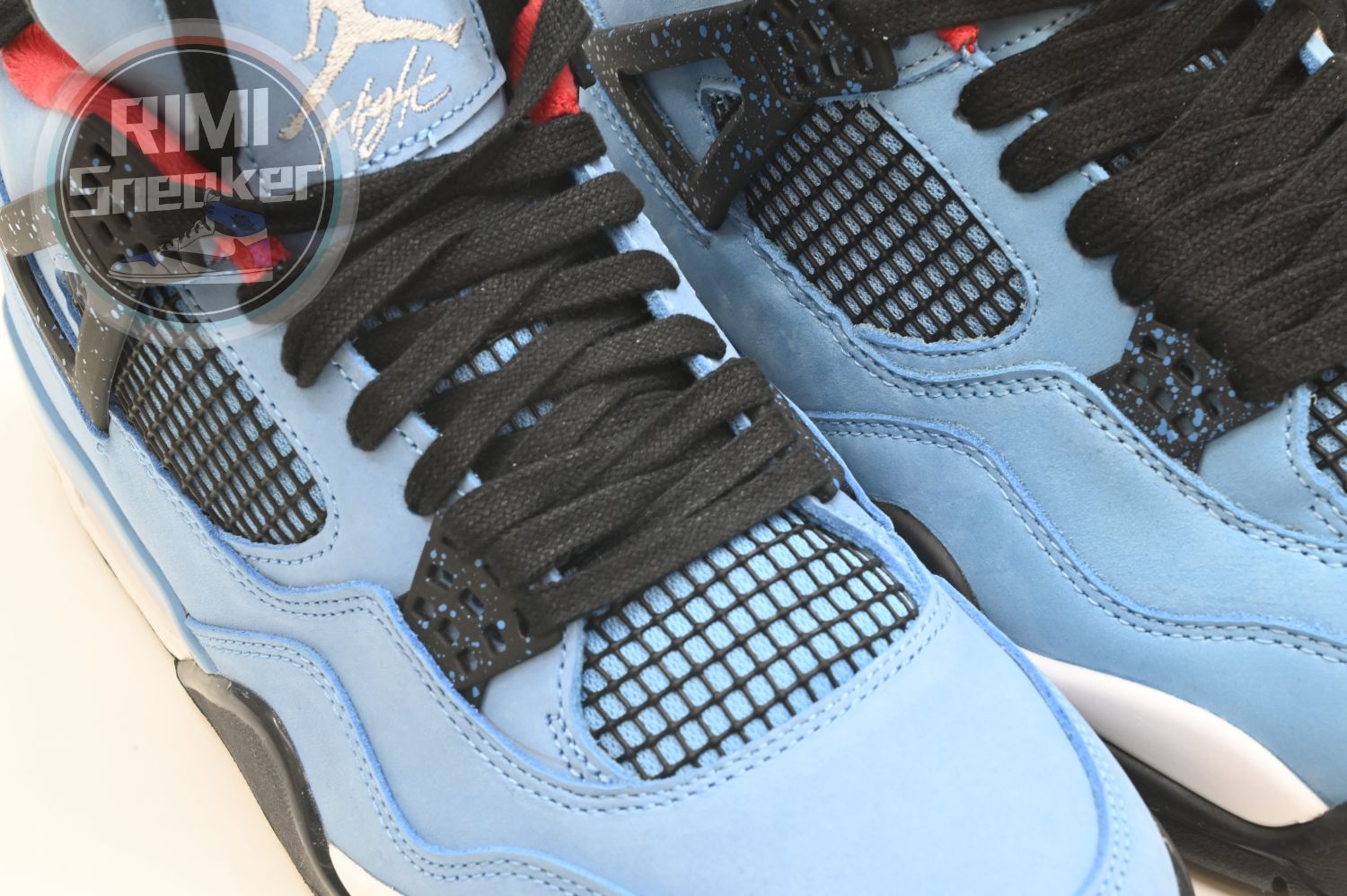 TRAVIS SCOTT X AIR JORDAN 4 RETRO