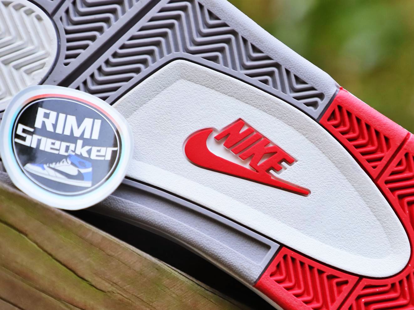 AIR JORDAN 4 RETRO OG