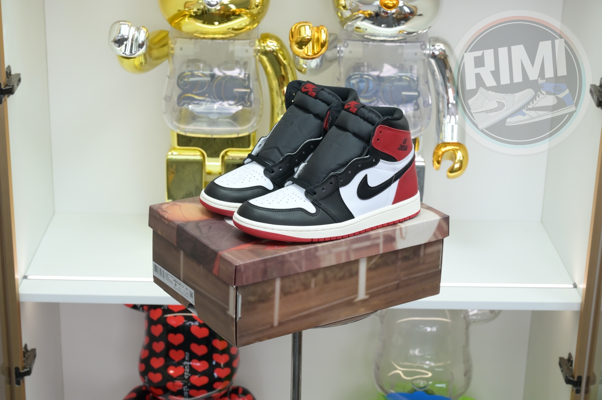 Jordan Air Jordan 1High OG“Black Toe Reimagined”