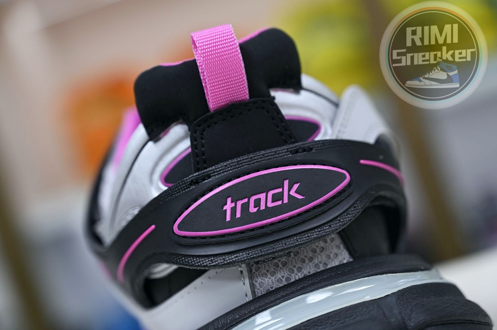 Balenciaga all sizes still in stock! Please contact customer service on iMessage/WhatsApp to purchase! BLGA  Track（LED）