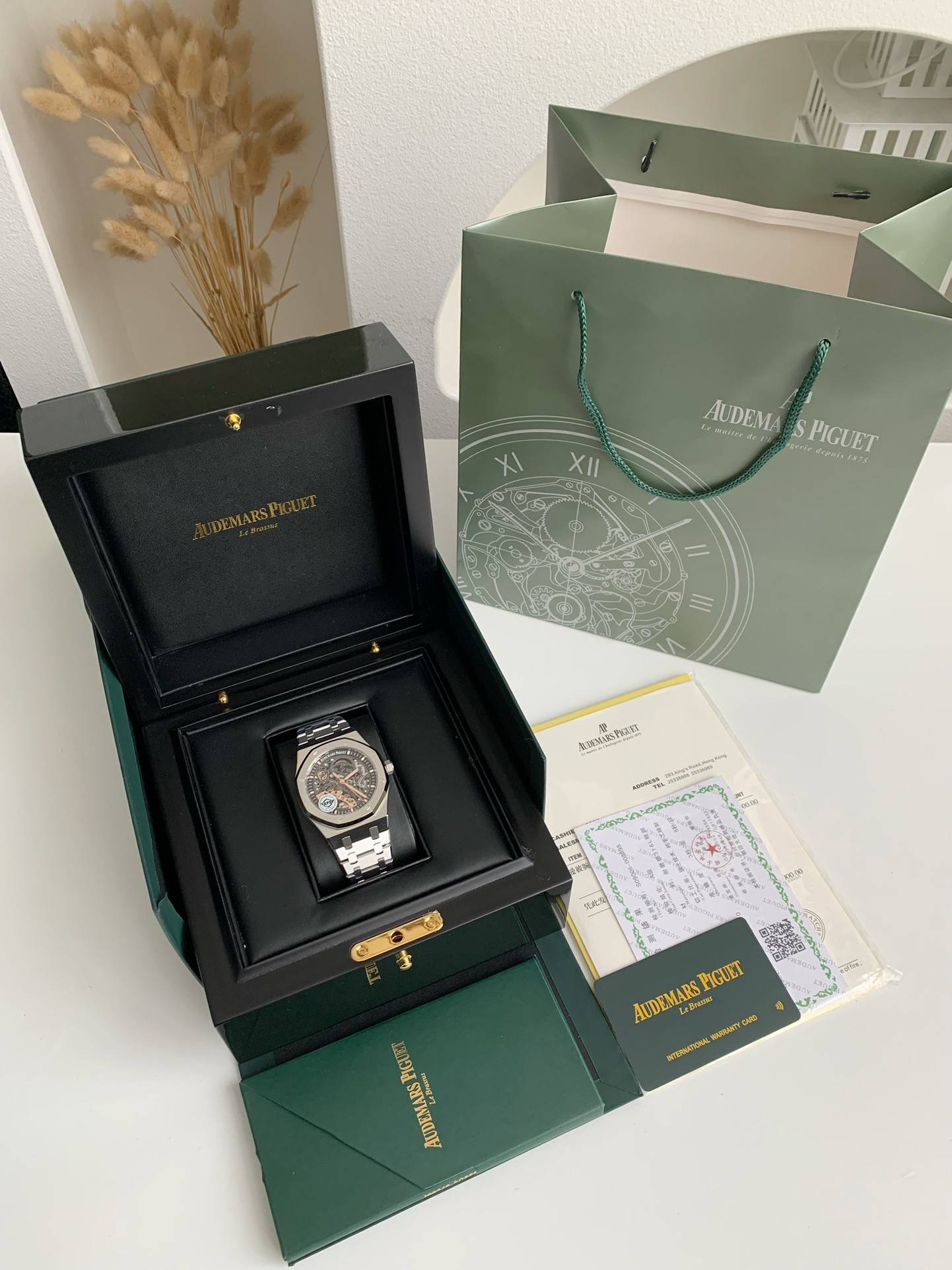 Audemars Piguet Royal Oak Series Men