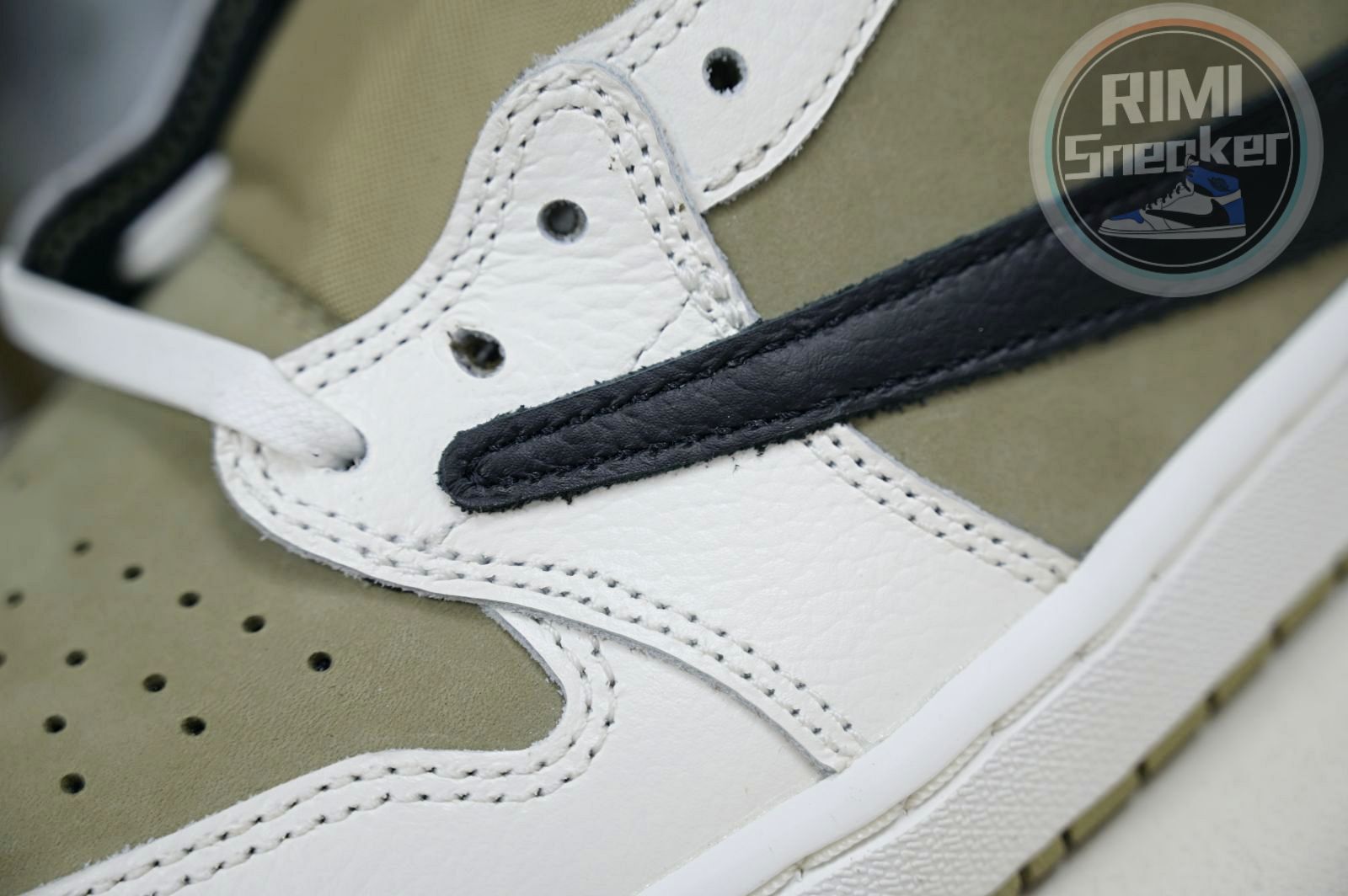 Travis Scott x Air Jordan 1  Low Golf 6.0