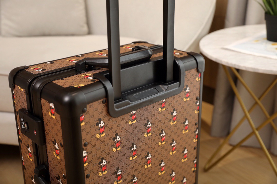G*u*i luggage/trolley case classic flower aluminum frame size: 20 inches