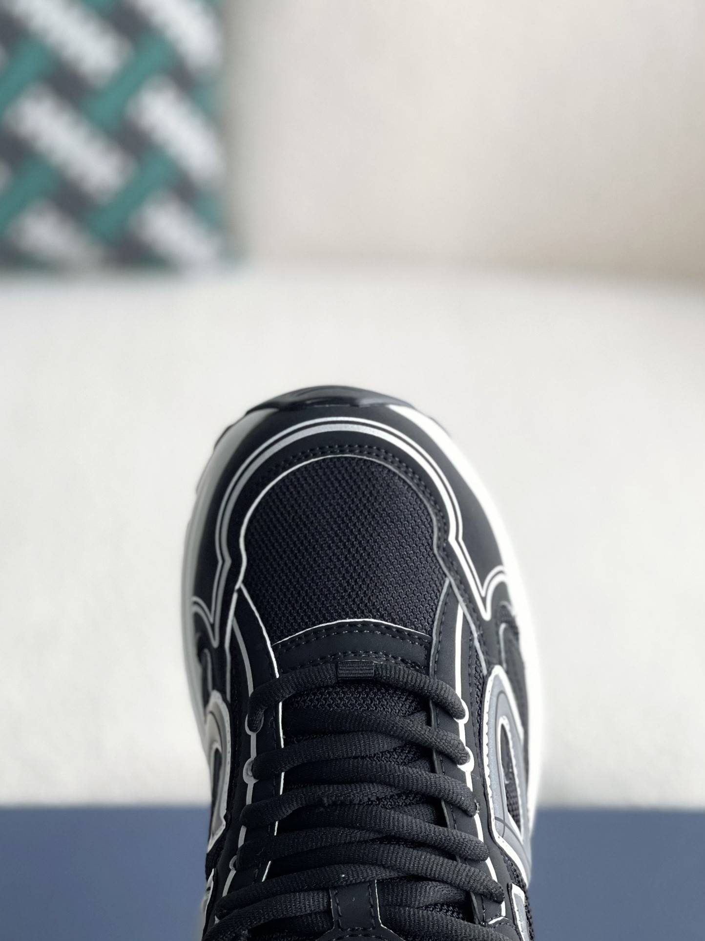 D*OR B30 New Sneaker