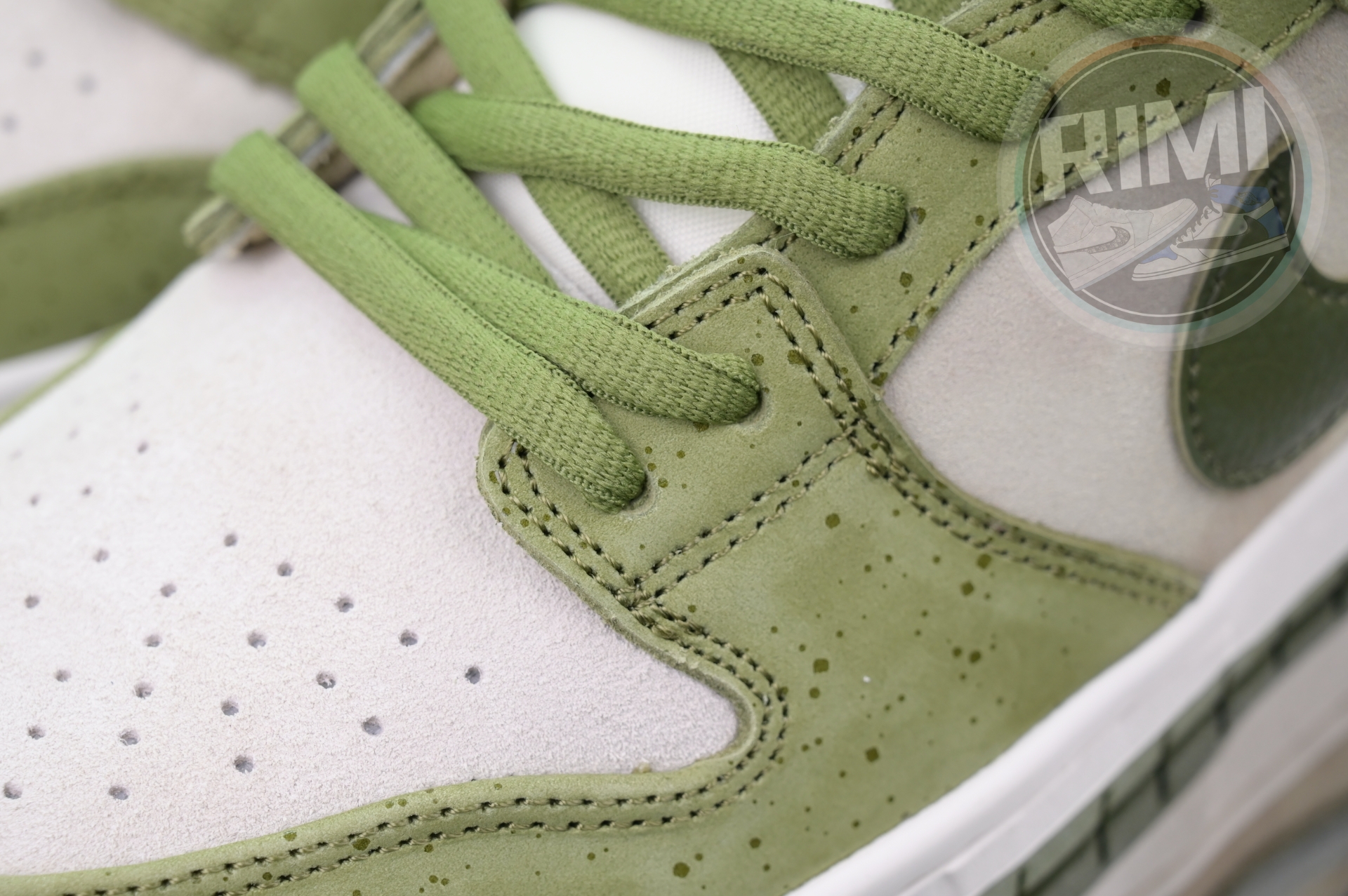 Yuto Horigome x Nike Dunk SB Asparagus