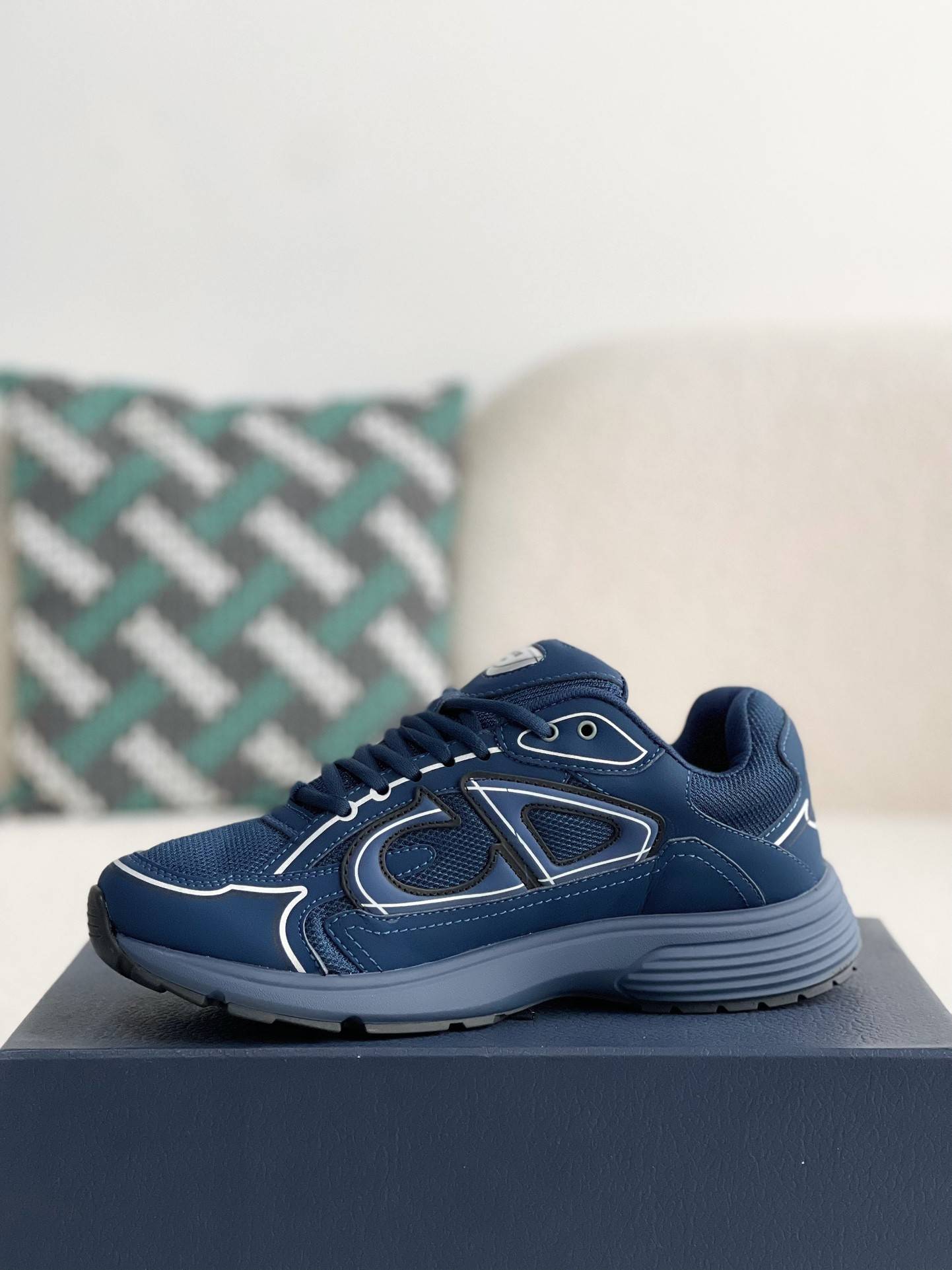 D*OR B30 New Sneaker