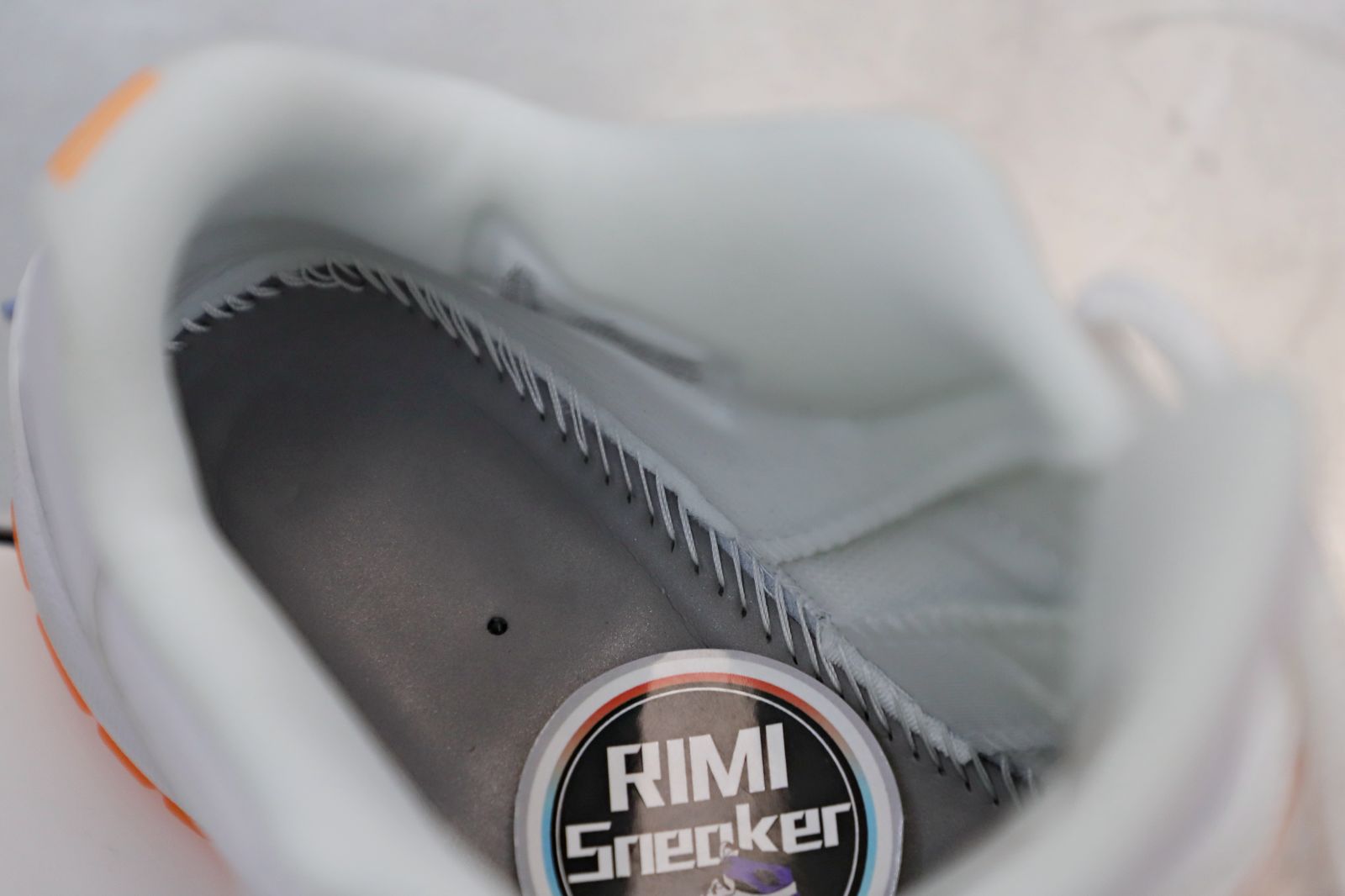 WMNS AIR JORDAN 11 RETRO LOW