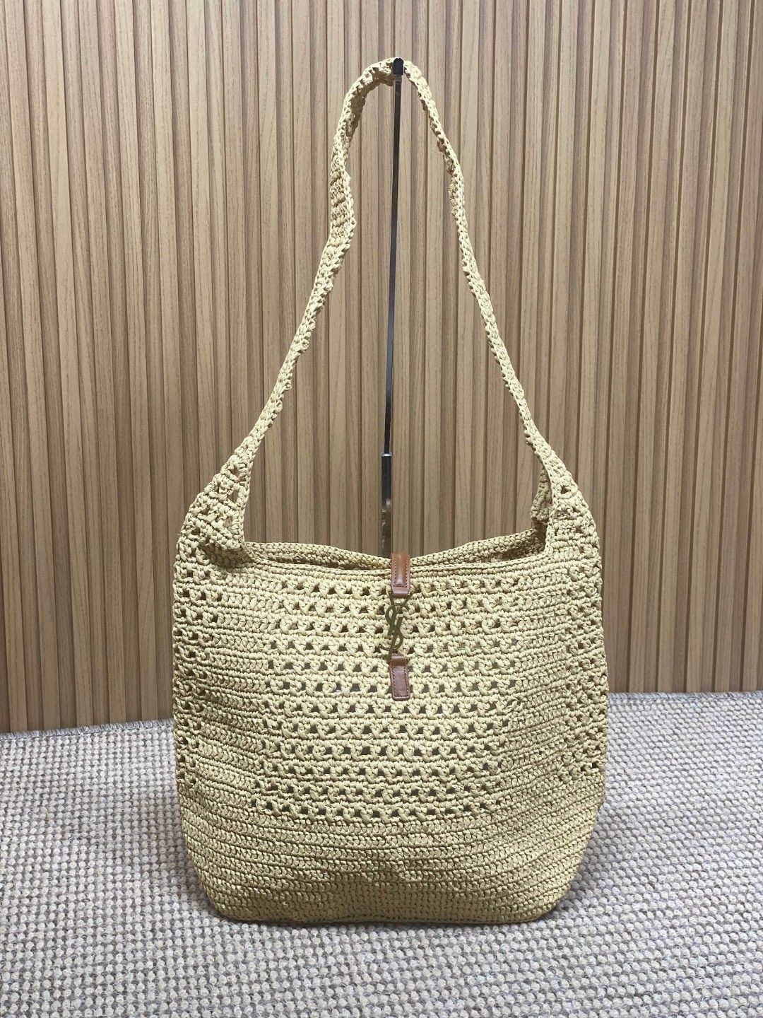 YSL Apricot Braid/Gold Handmade Braided Bag Raffia Braided Style No.: 690941 Size: 30×37×14cm