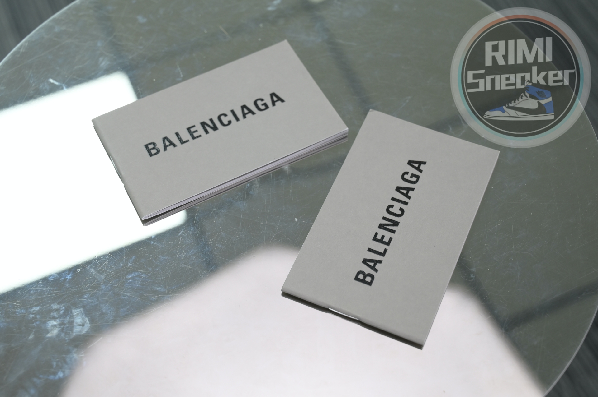 Balenciaga all sizes still in stock! Please contact customer service on iMessage/WhatsApp to purchase!  BLGA  3XL