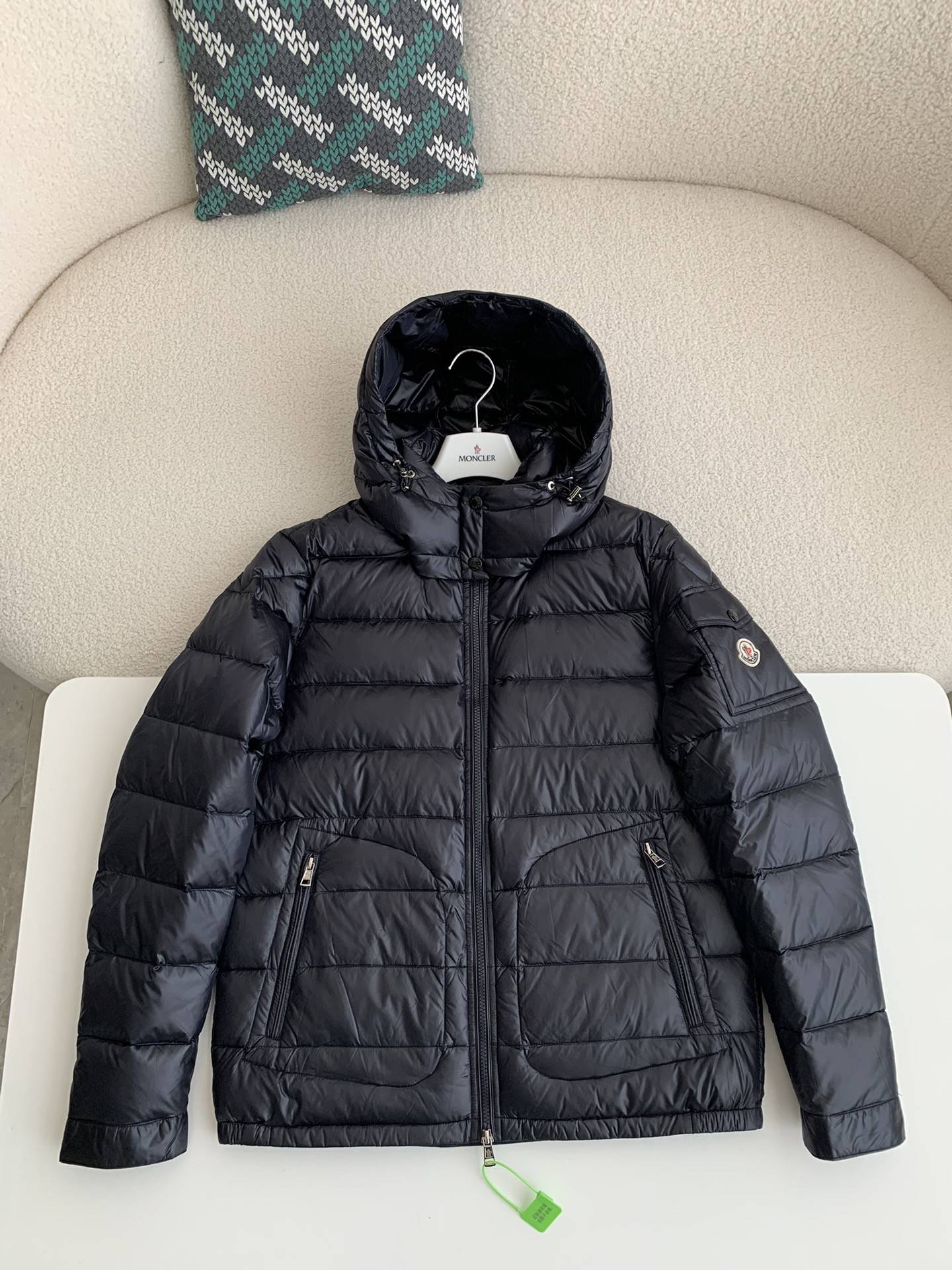 Moncler Short men''s down jacket