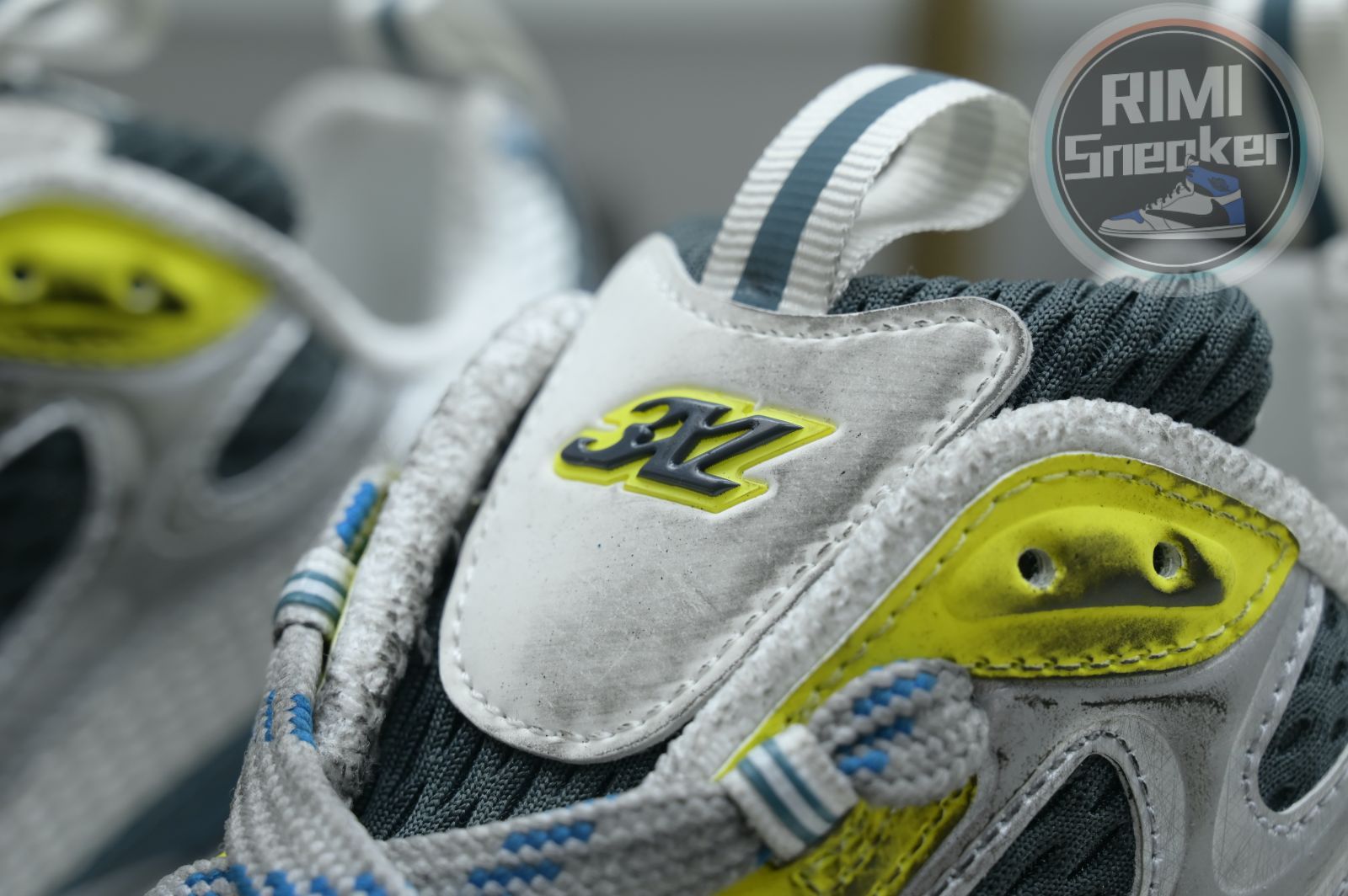 Balenciaga all sizes still in stock! Please contact customer service on iMessage/WhatsApp to purchase!  BLGA  3XL