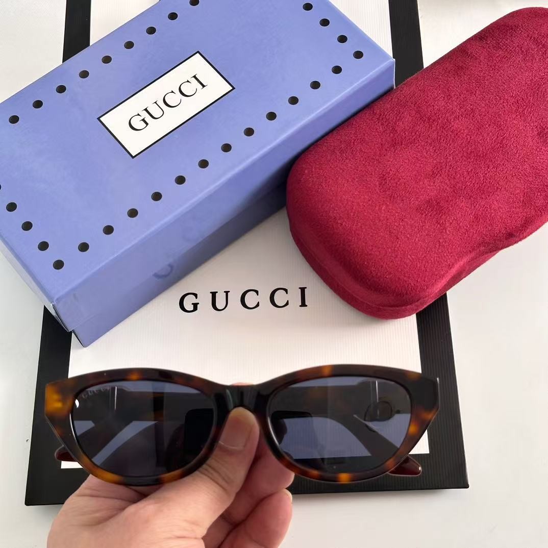 G*u*i new trend sunglasses