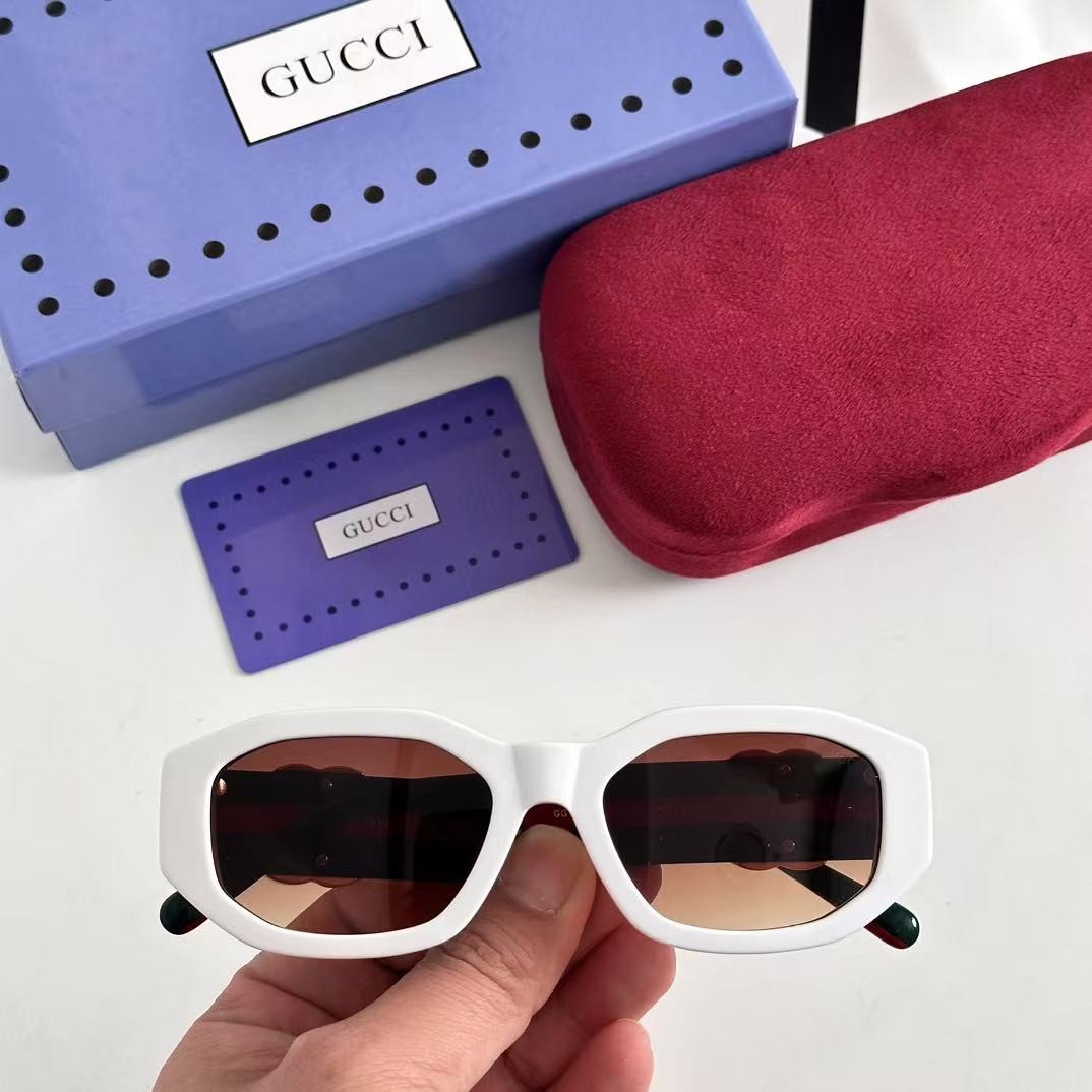 G*u*i new trend sunglasses