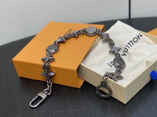 LV Bracelet 02lyh1029 2775834