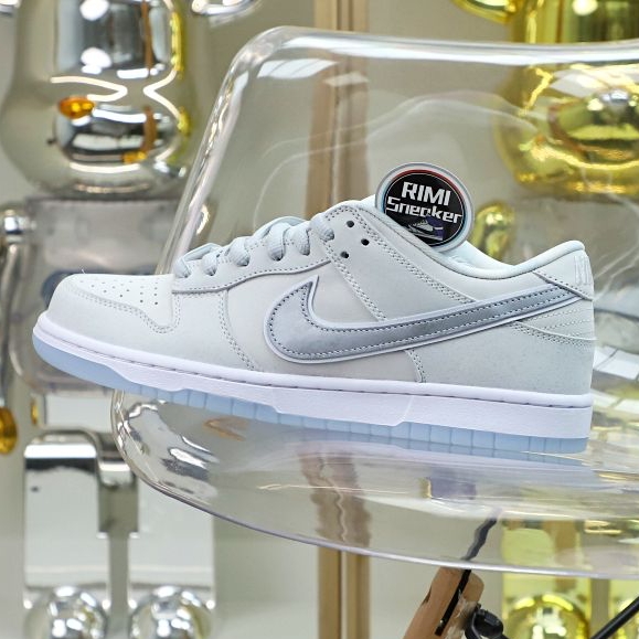 Concepts x Nike SB Dunk Low White Lobster"