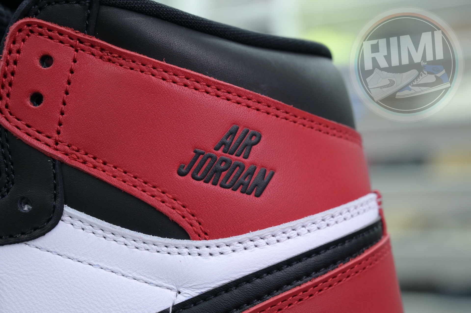 Jordan Air Jordan 1High OG“Black Toe Reimagined”