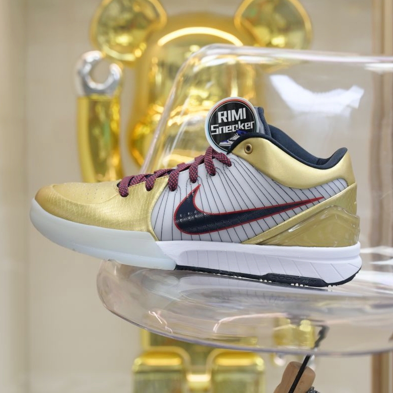 Nike Zoom Kobe 4 Protro