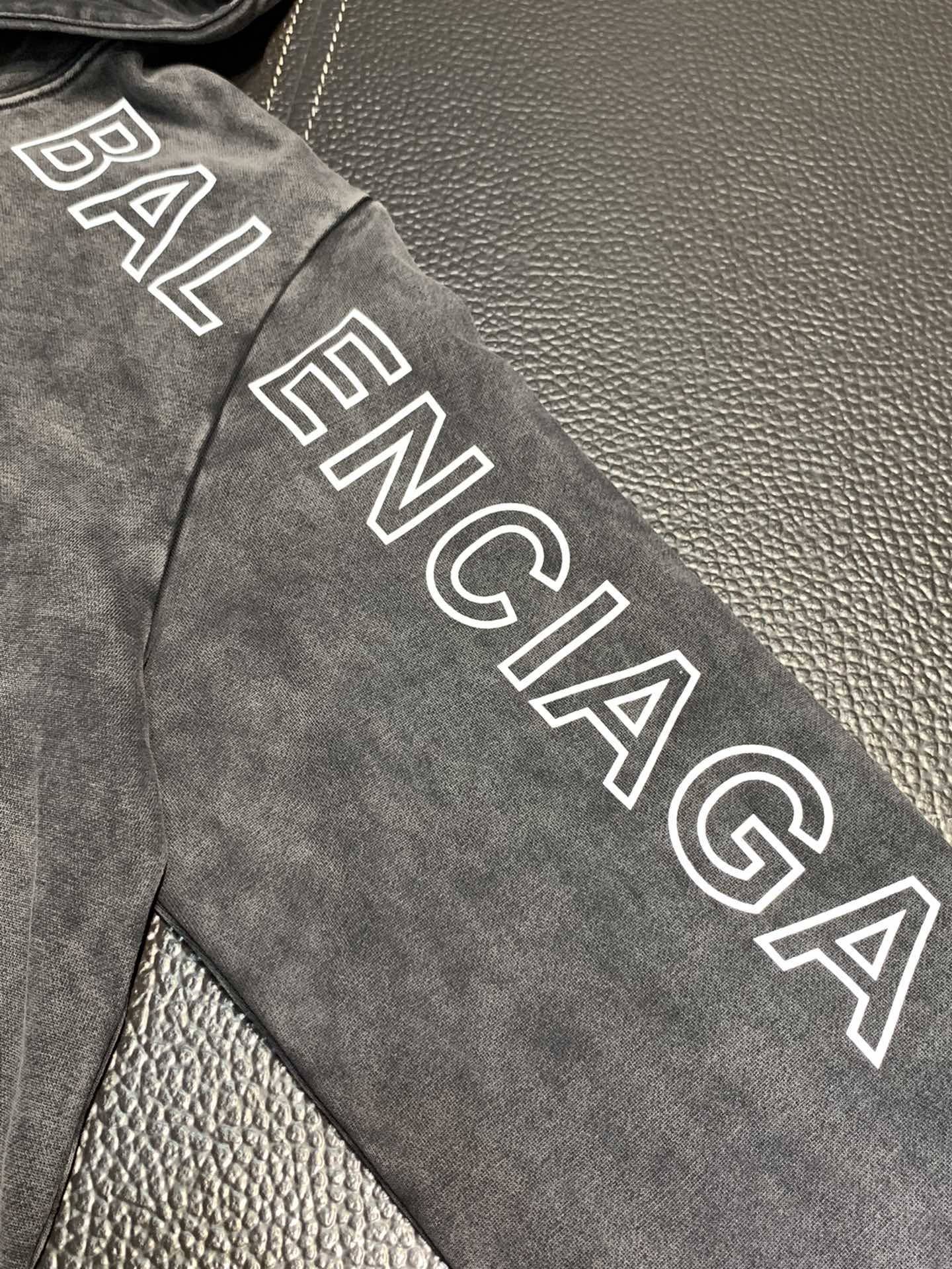Balenciaga  Men