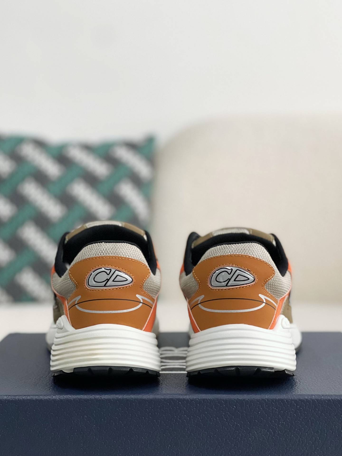 D*OR B30 New Sneaker