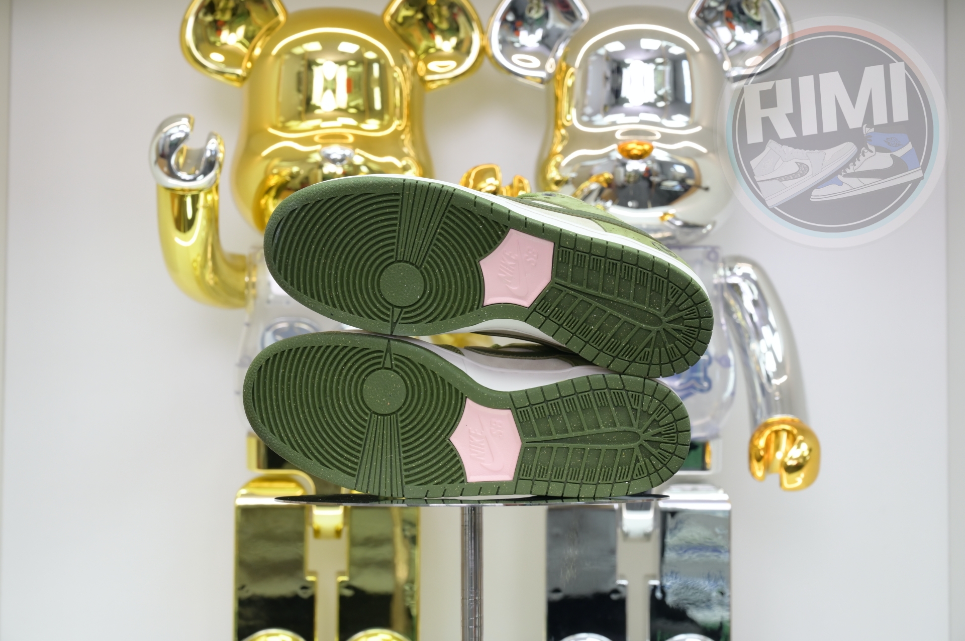 Yuto Horigome x Nike Dunk SB Asparagus