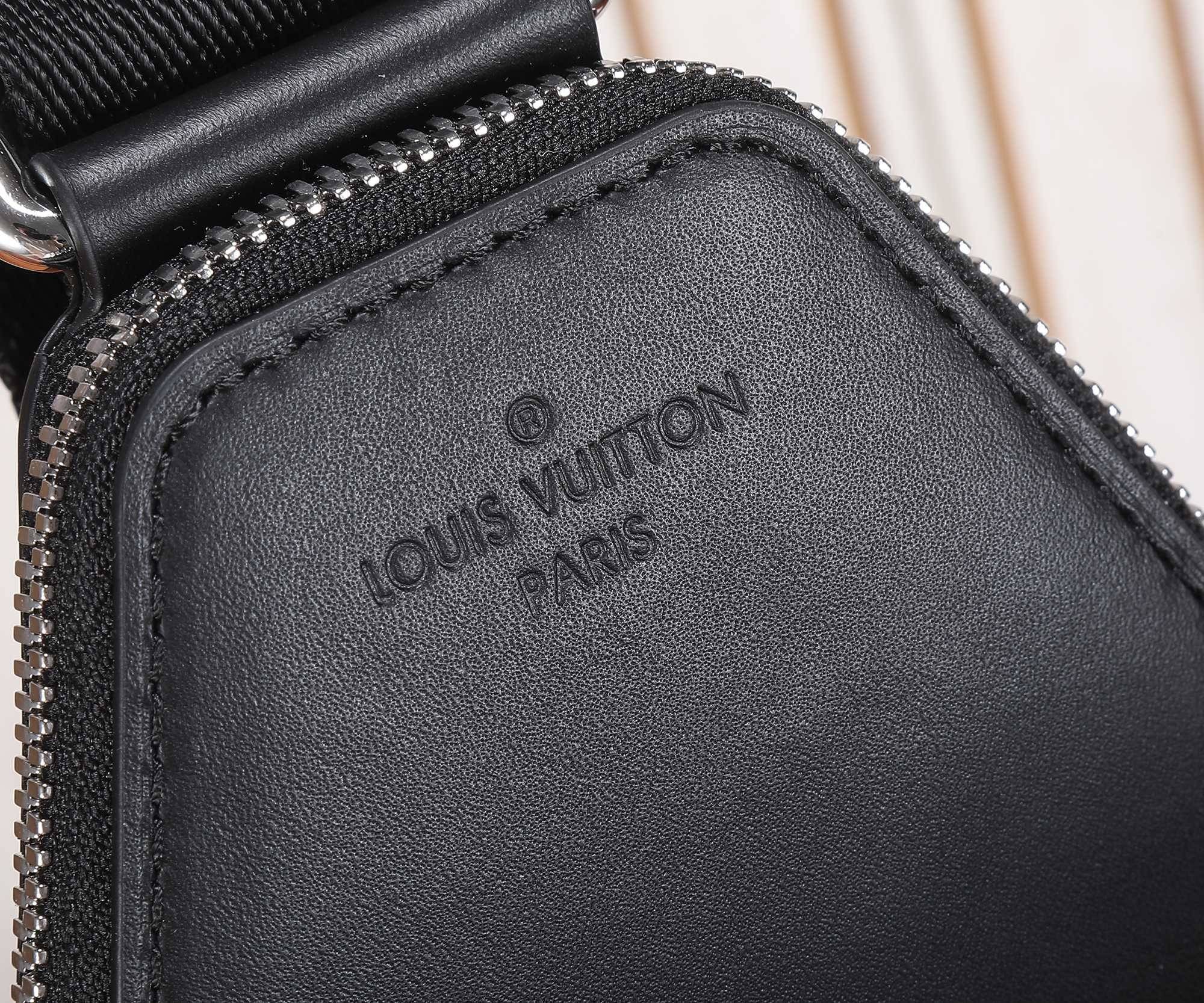 L*V damier graphite Men