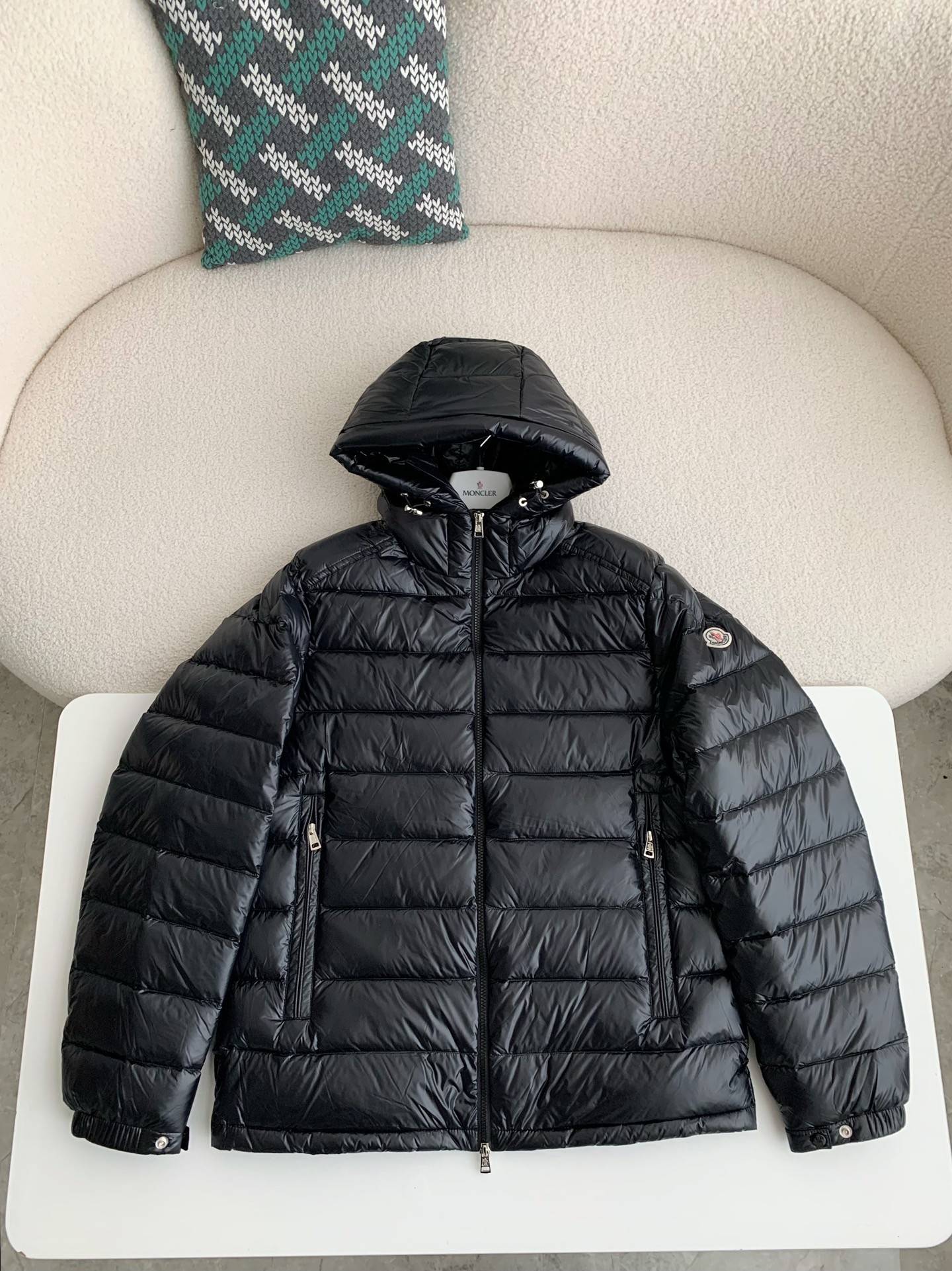 Moncler Short men''s down jacket