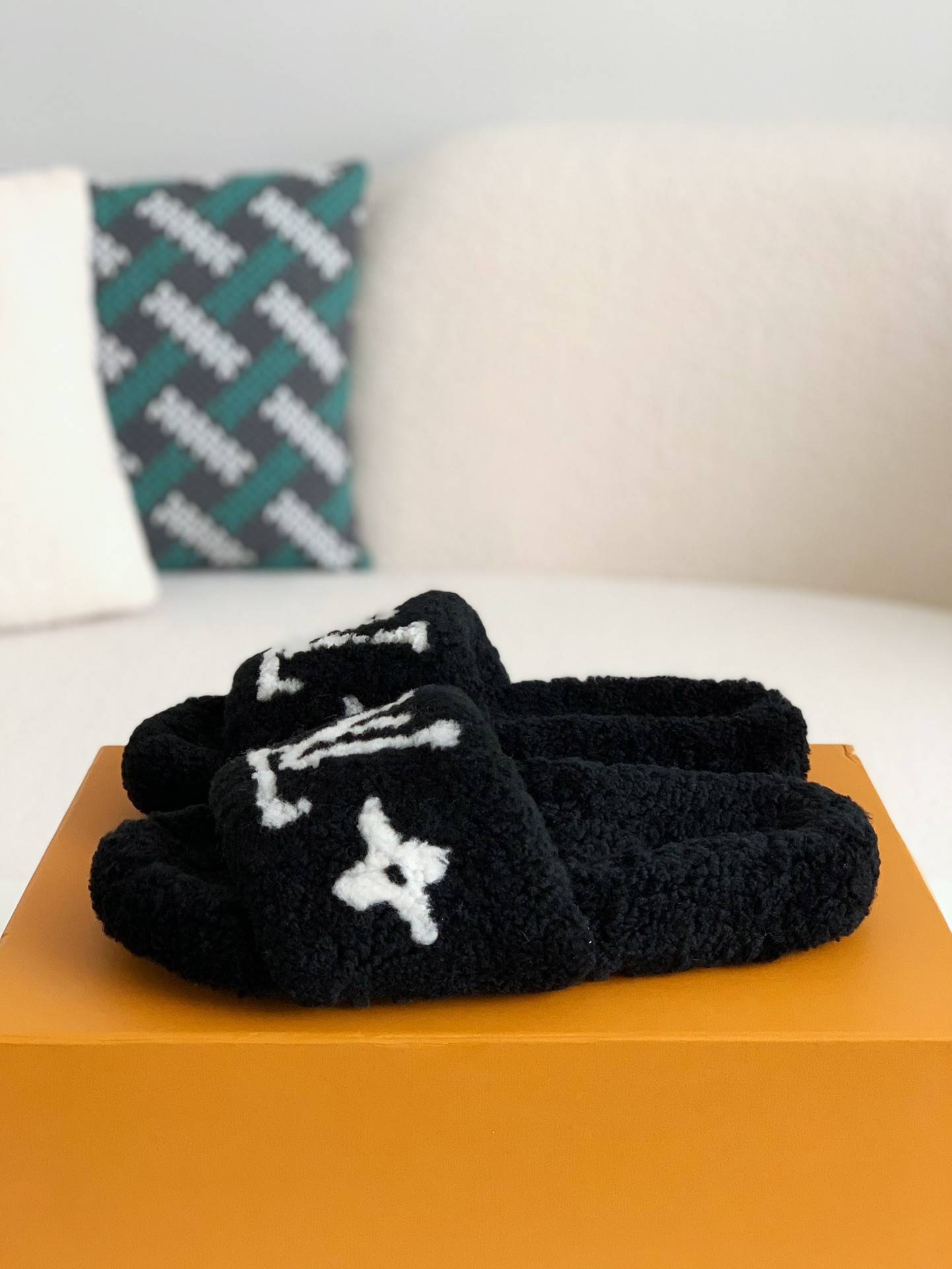 L*V PASEO COMFORT Women