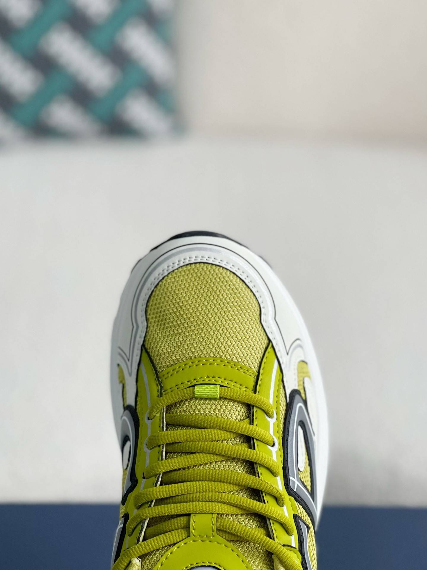 D*OR B30 New Sneaker