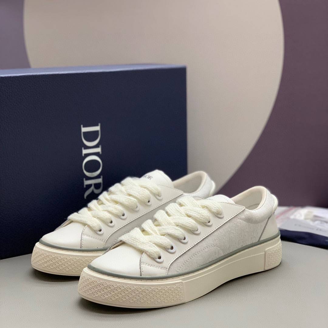 D*OR New B33 Sneaker