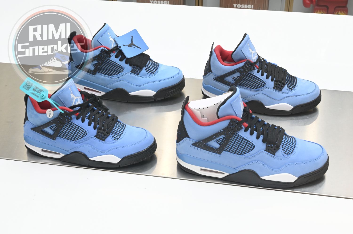 TRAVIS SCOTT X AIR JORDAN 4 RETRO