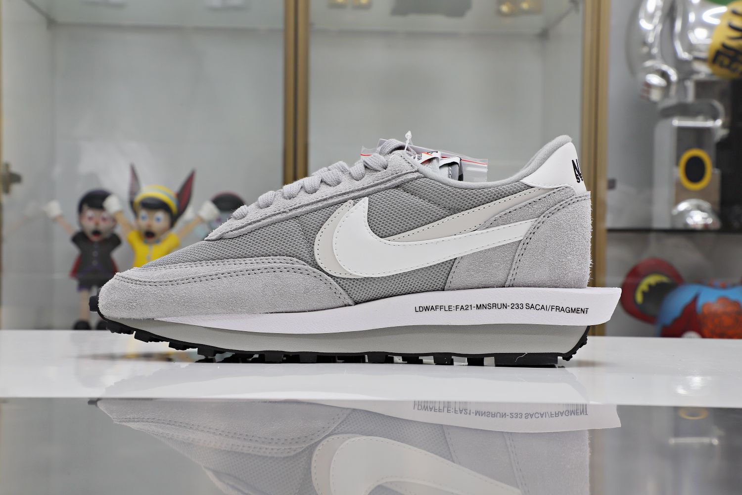 FRAGMENT DESIGN X SACAI X LDV WAFFLE