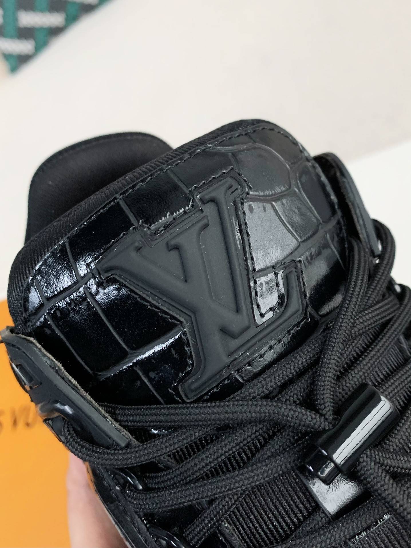 L*V TRAINER MAXI  SNEAKERS