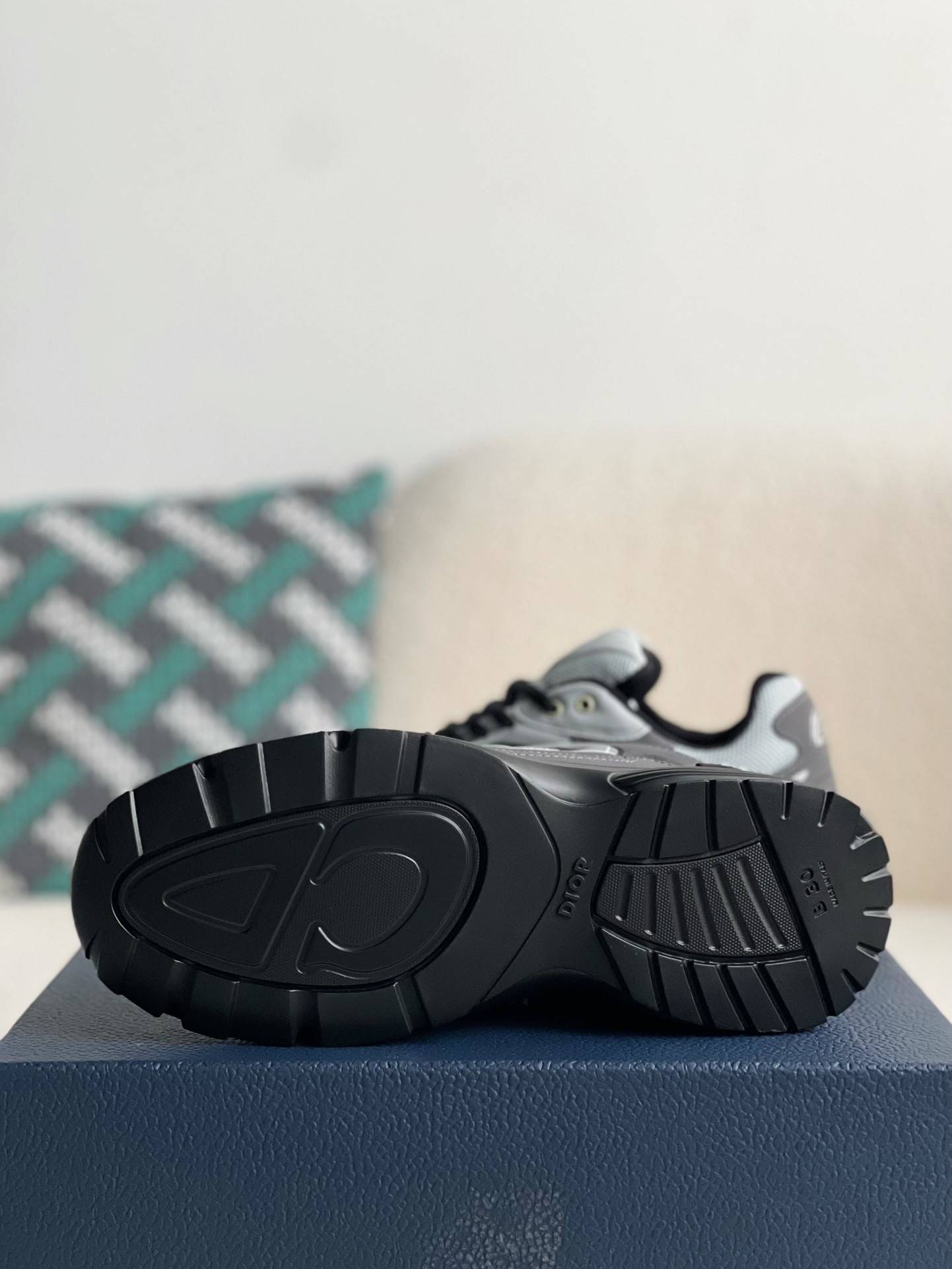 D*OR NEW ARRIVAL B30 Clunky Sneaker