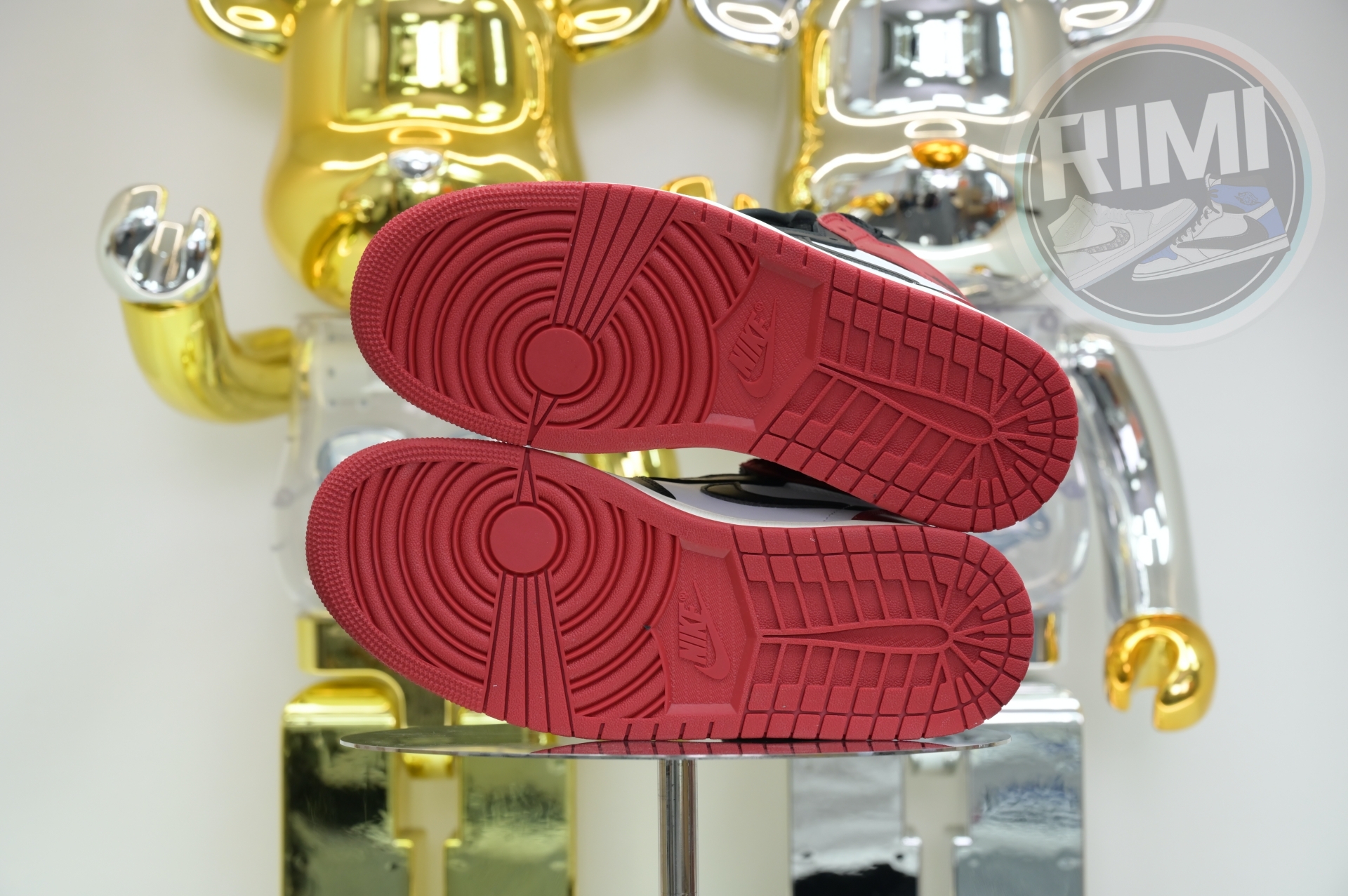 Jordan Air Jordan 1High OG“Black Toe Reimagined”