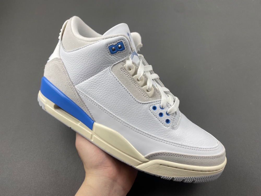 Air Jordan 3 “Lucky Shorts” UNC CT8532-101