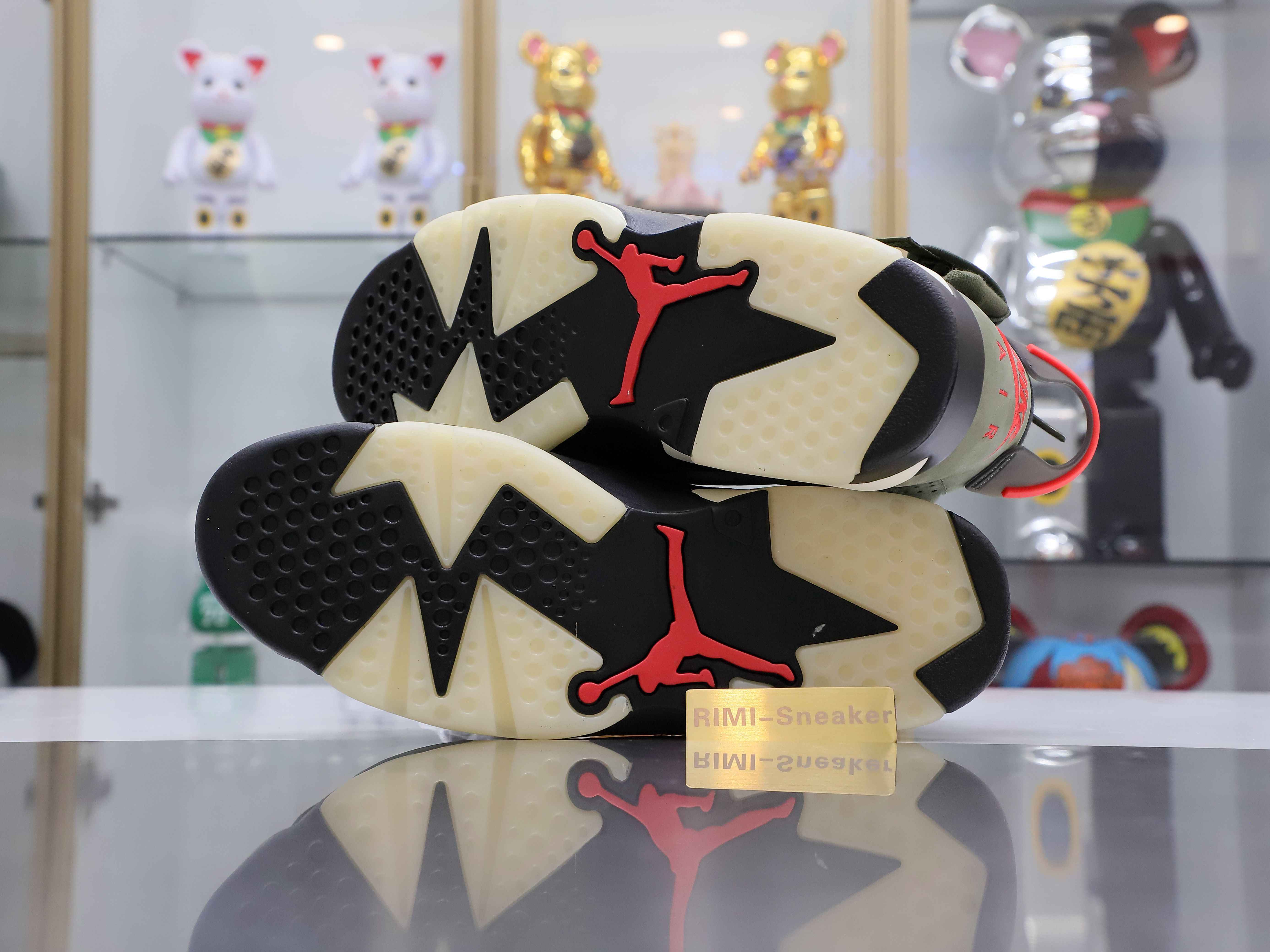 TRAVIS SCOTT X AIR JORDAN 6 RETRO