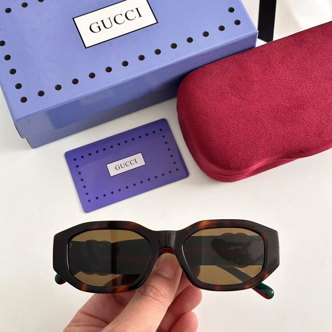 G*u*i new trend sunglasses