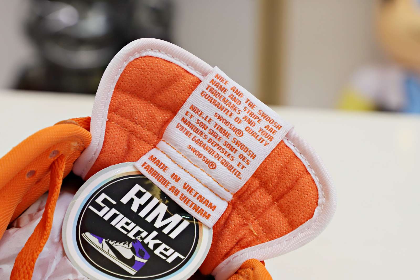 NIKE DUNK LOW RETRO SP