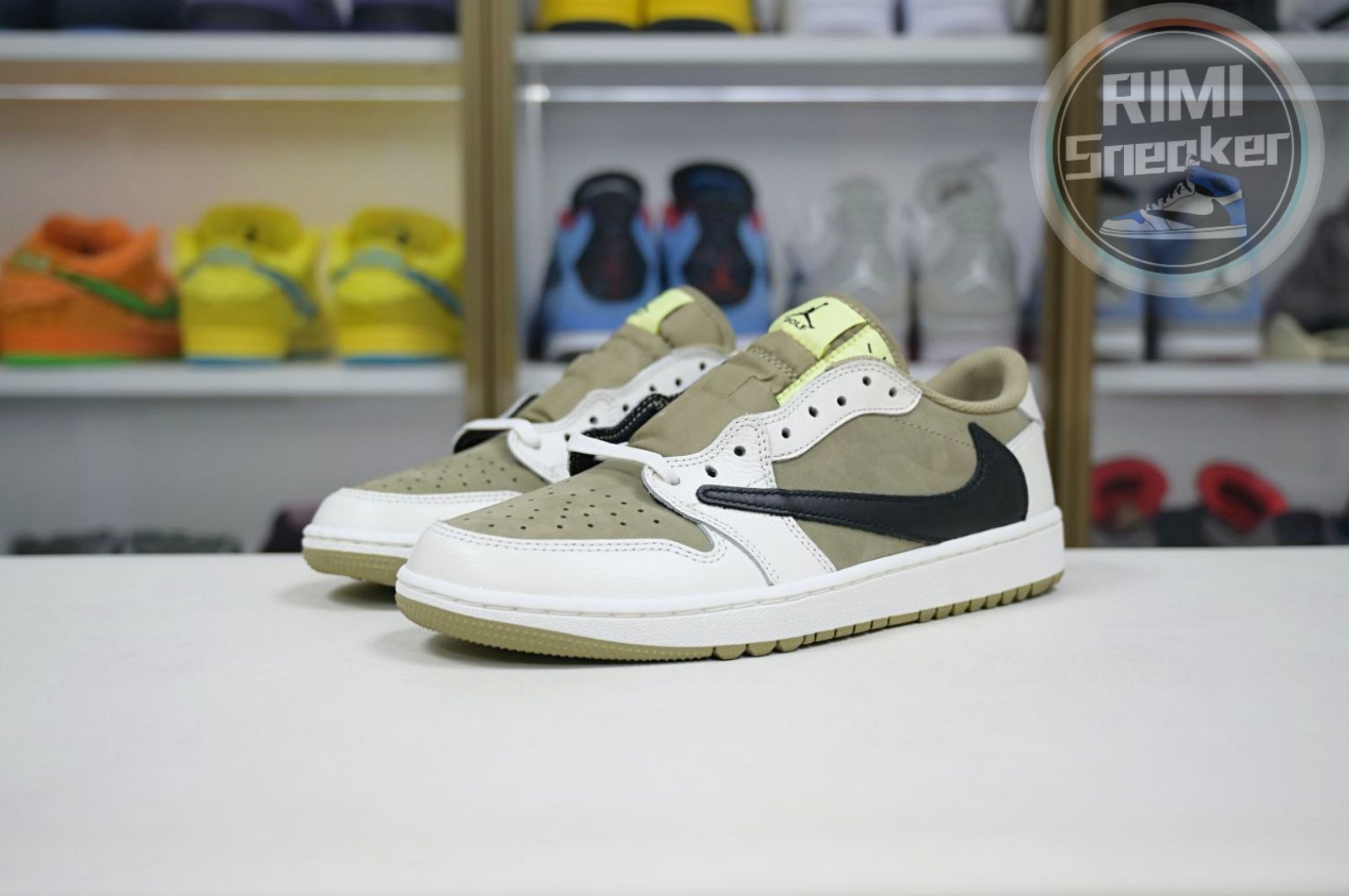 Travis Scott x Air Jordan 1  Low Golf 6.0