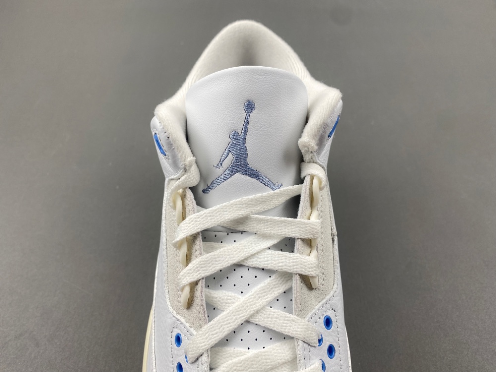 Air Jordan 3 “Lucky Shorts” UNC CT8532-101