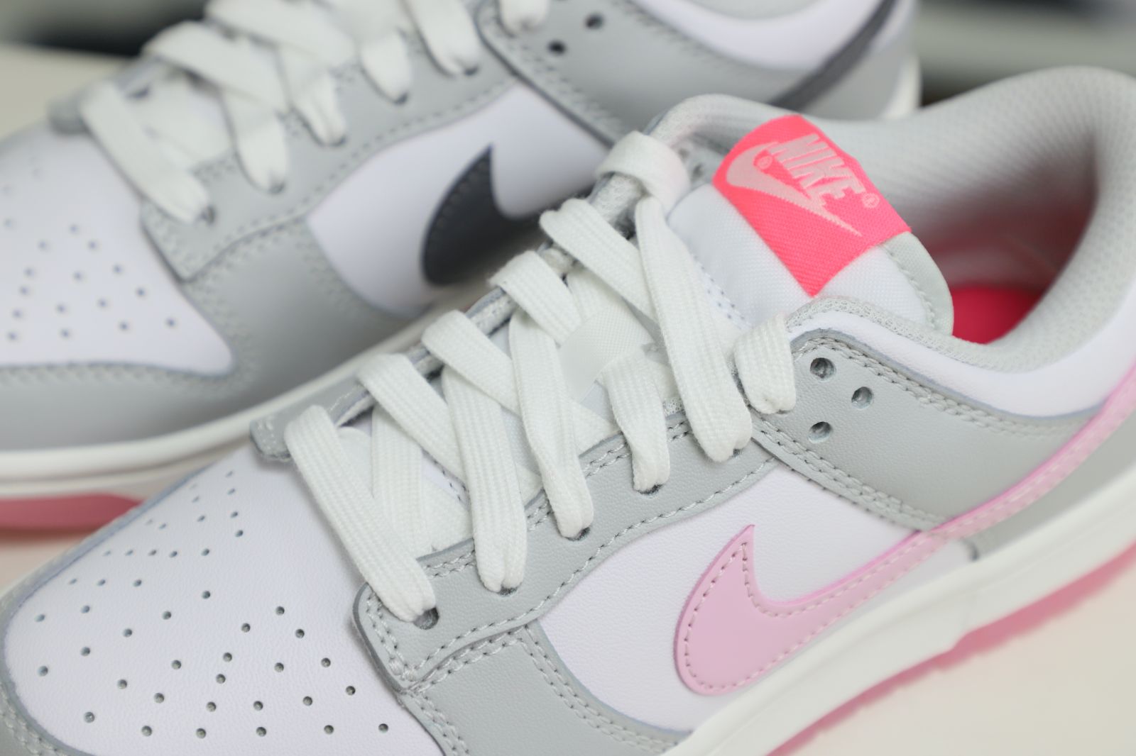 Nike Dunk Low"SummitWhite and  Pink Foam"
