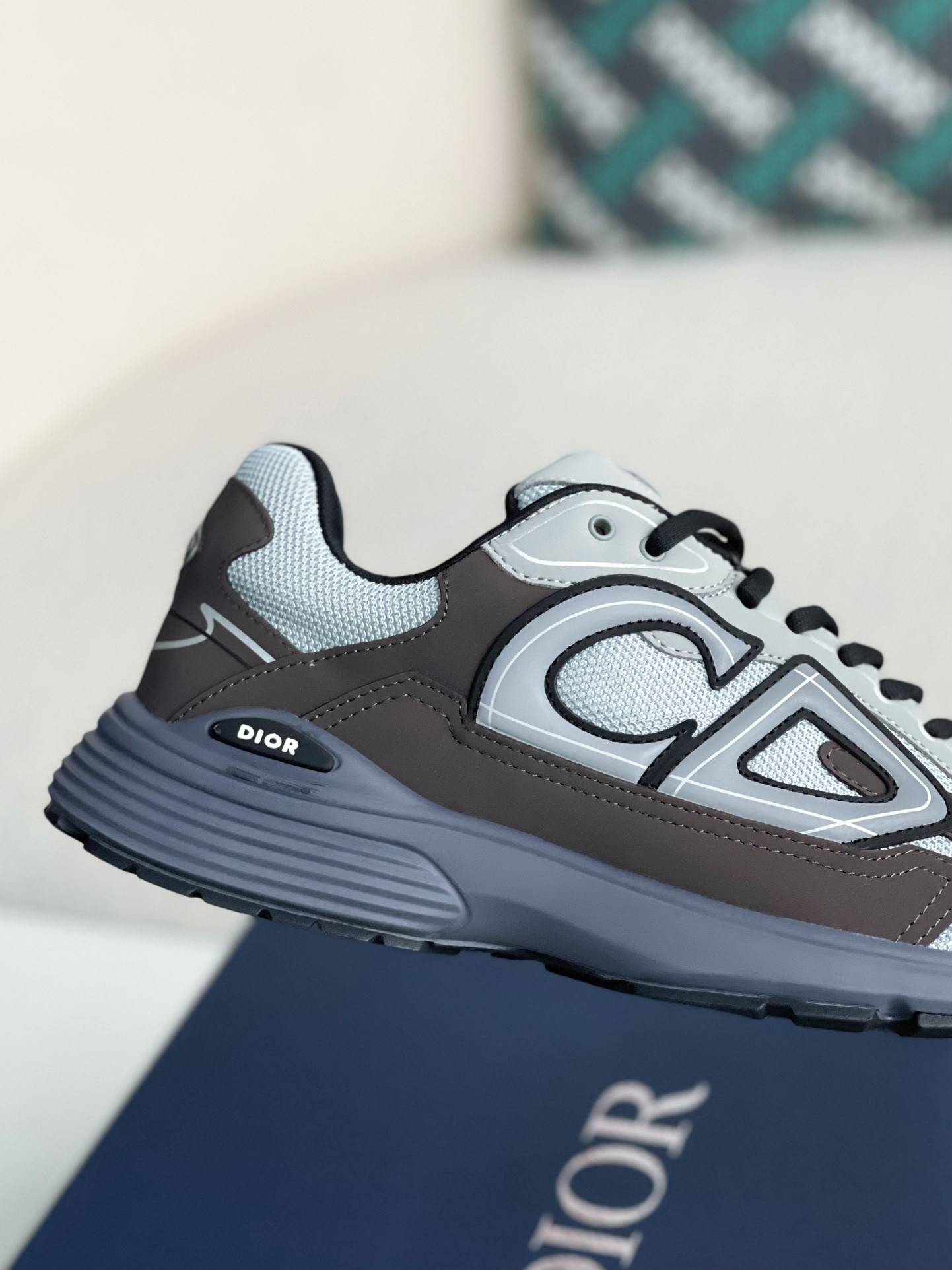 D*OR B30 New Sneaker