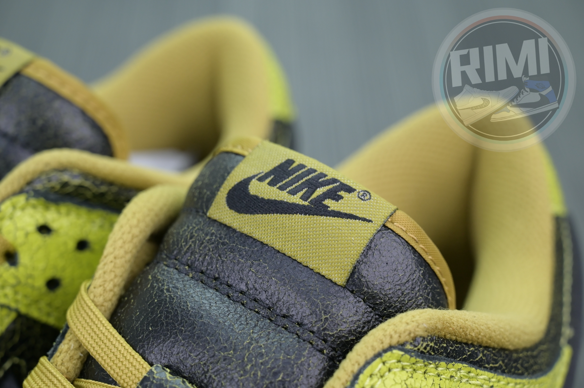 Nike Dunk Low“Halloween”