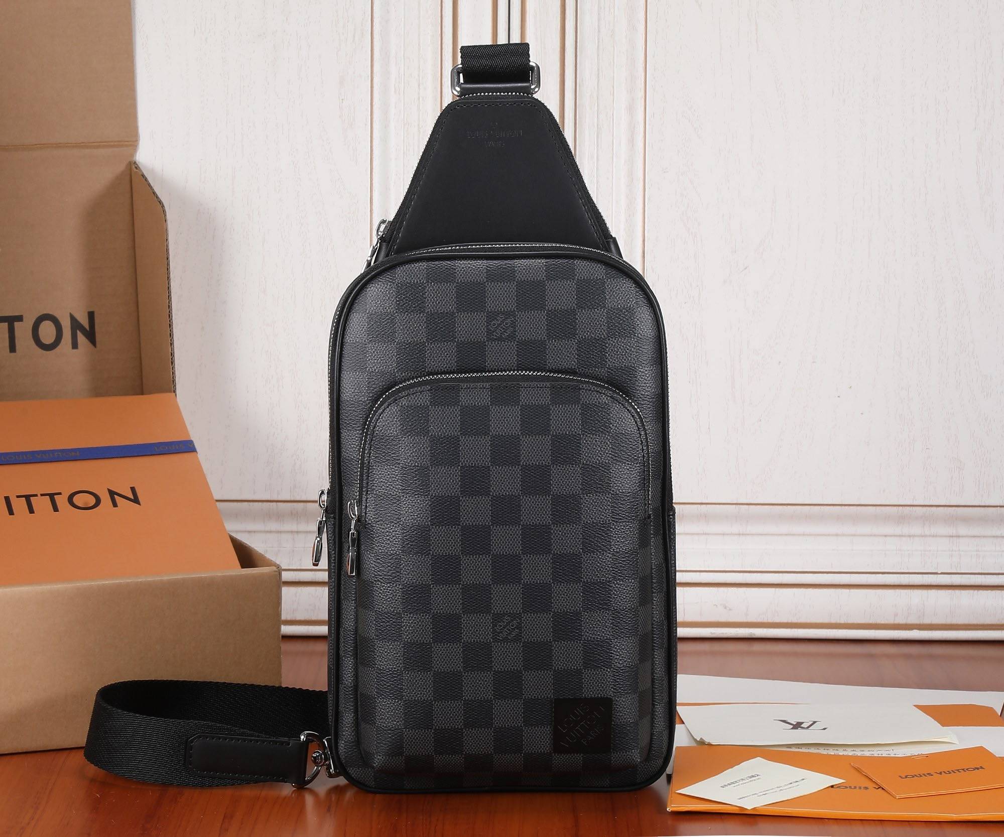 L*V damier graphite Men''s Shoulder Bags M45302, Top Quality Size: 20X31X7cm