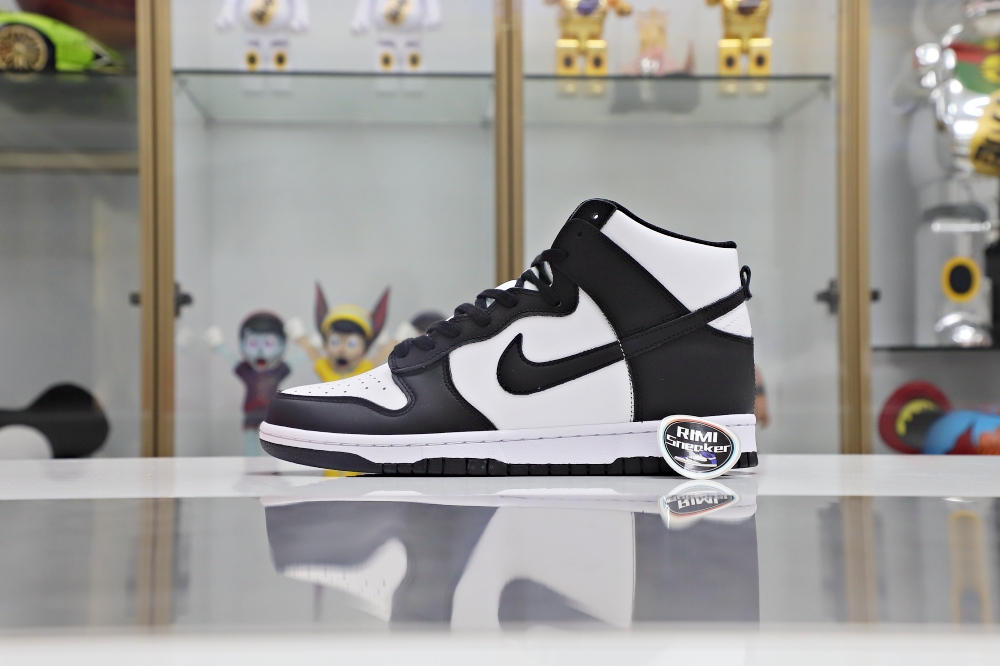 DUNK HIGH