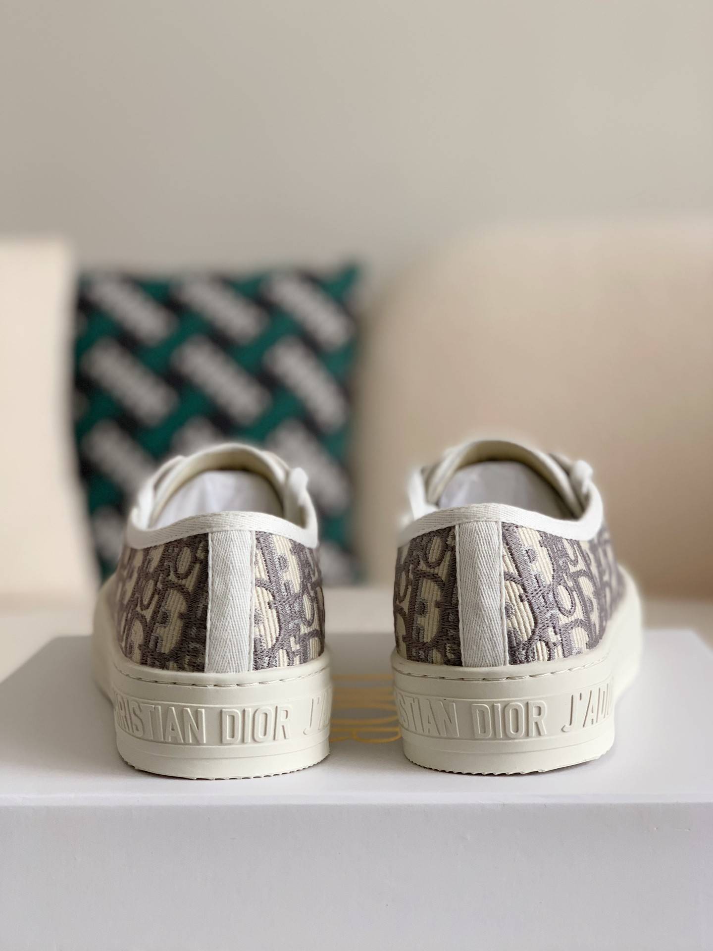 D*OR B23 low Sneaker