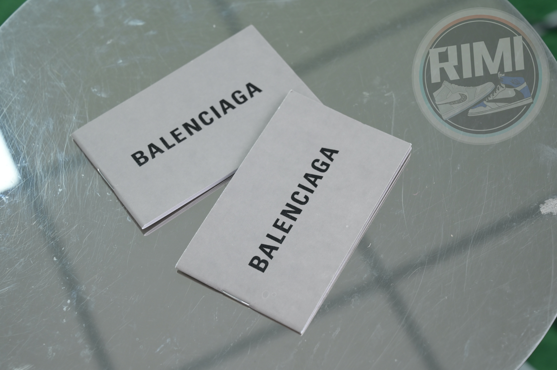 Balenciaga all sizes still in stock! Please contact customer service on iMessage/WhatsApp to purchase!  BLGA  3XL