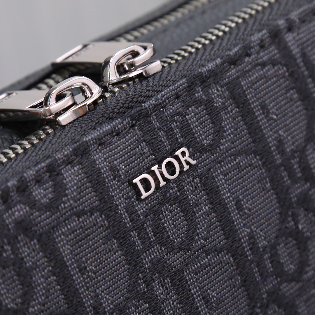DIOR Oblique
