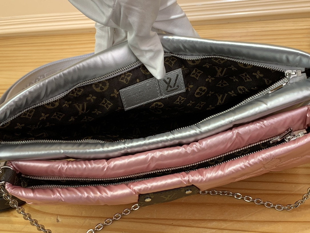 Louis Vuitton Maxi Multi Pochette Accessoires Bag