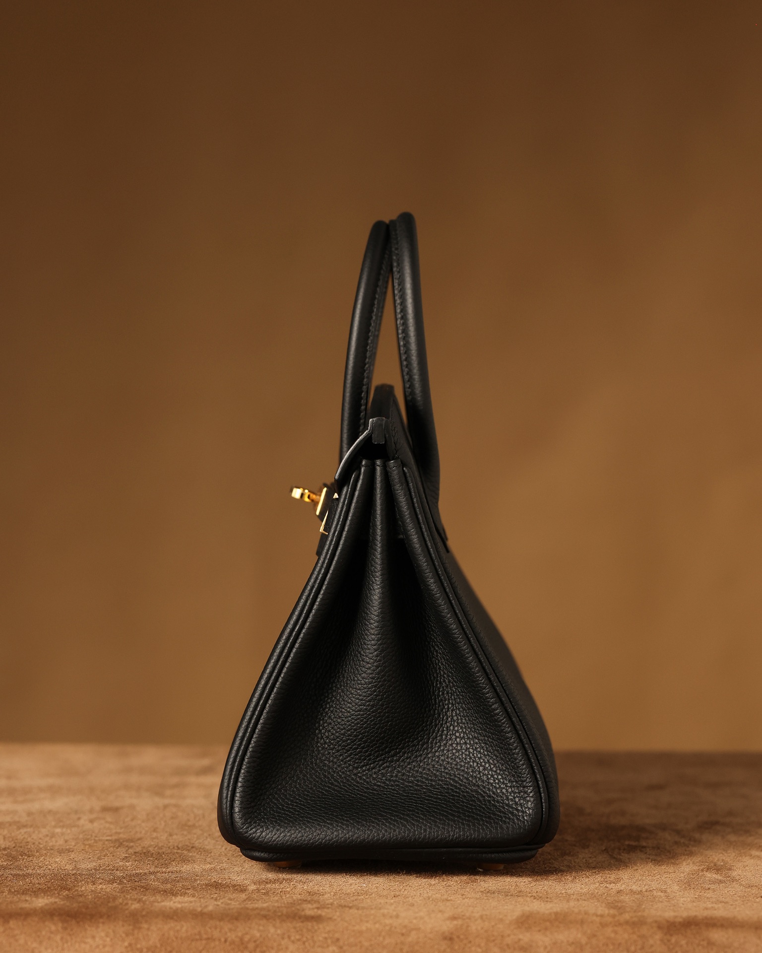 Hermes Birkin 25cm black gold buckle Size: 20 X 25 X 13CM